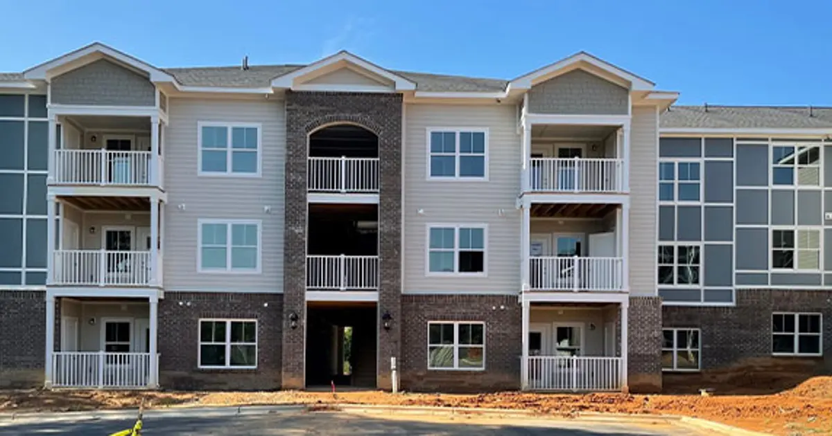 Home Rock Quarry Landing Splash